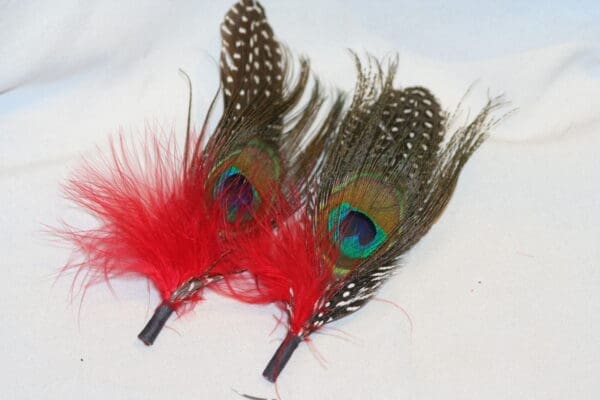 hat trim guinea and peacock